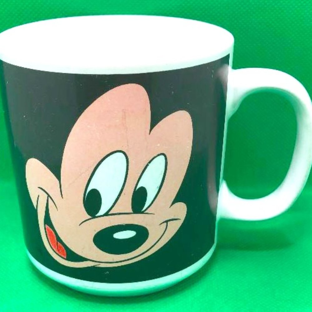 Mickey and Minnie Mouse Walt Disney Coffee Mug 11 oz.